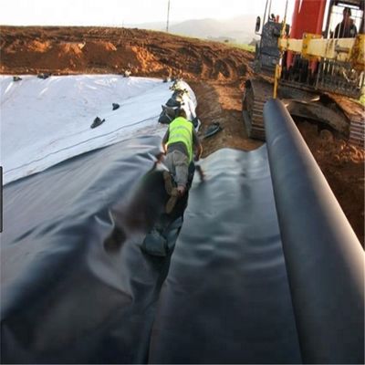ASTM GRI-GM13 水産産業の拡大のための標準地膜溶接機