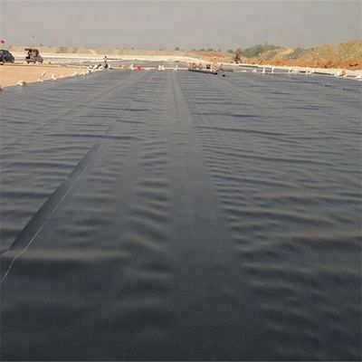 HDPE 防水 地膜 HDPE 魚池の滑らかな防水ラインナー