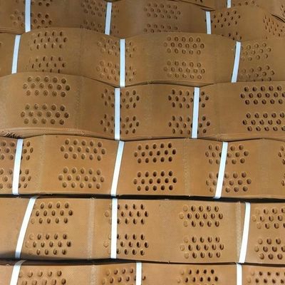 壁や地面砂石を支えるための穴を開けた地殻プラスチックパバーグリッド