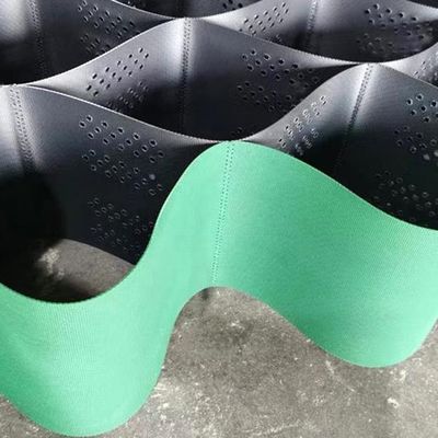 ノルウェー HDPE 固定壁用ジオセル 50mm-250mm 高さ CE ISO14001 ISO9001 認定