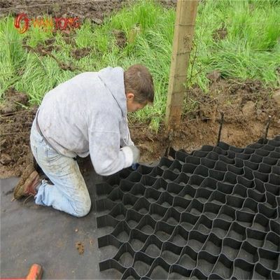 ドライブウェイ道路斜面保護用ジオセル HDPE 舗装 プラスチック砂石安定剤