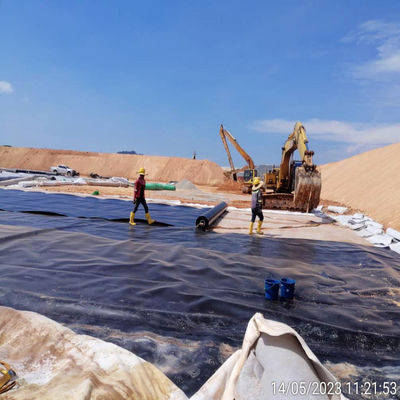 中国デザインスタイル 1.0mm 滑らかな表面 HDPE 黒のゲオメムランロール