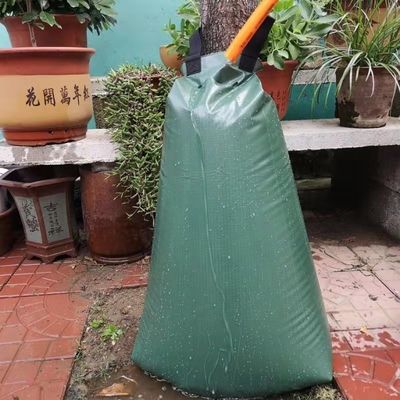 他の灌輸 灌輸 新植樹用のPVC木の灌輸バッグ