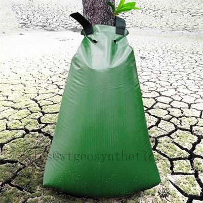 樹木 の 灌?? 袋 滴水 灌?? システム 水 を 節約 し,根 の 発達 を 支援 する