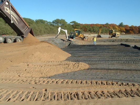 ビツームコーティング道路舗装材料 網格12.7*12.7mmのガラス繊維ジオグリッド