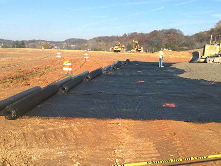 ビツームコーティング道路舗装材料 網格12.7*12.7mmのガラス繊維ジオグリッド