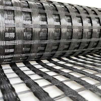 土面斜面道路建設 50kn 80kn 100kn ポリエステル ペット ジオグリッド 厚さ 0.2mm-4mm