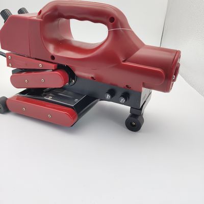 プラスチックのジオメムランの溶接のための汎用で0.85kWの赤黒HDPE膜溶接機