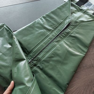 75L 容量 プラスチックの灌木袋 ゆっくり放出する滴滴灌木 最適な成長