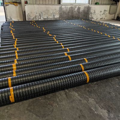 道路基地の強化用 プラスチック製PP 二方向 バイアキシアル ジオグリッド 20kn 30kn 40kn